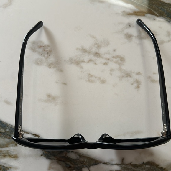 Brand new in box Celine sunglasses CL40220U 01A - Picture 8 of 9